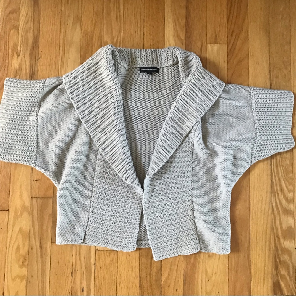 Express design studio gray crop sweater cardigan S